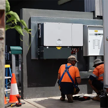 Detaljeret forklaring af fotovoltaiske nettilsluttede inverterparametre